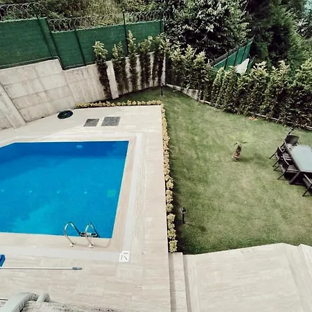 Villa Villamaiasapanca